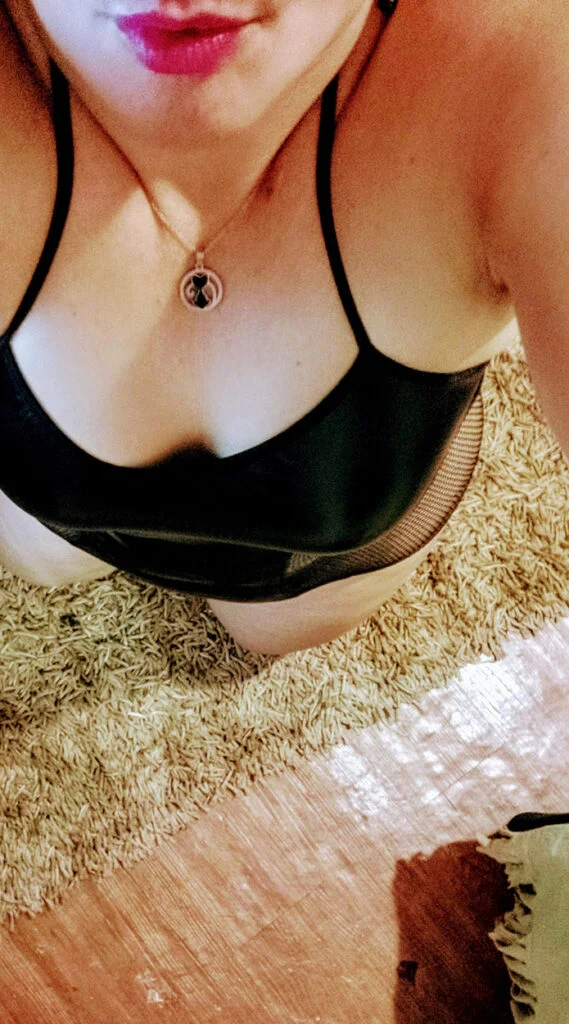 Escort foto desde arriba linda bloquita